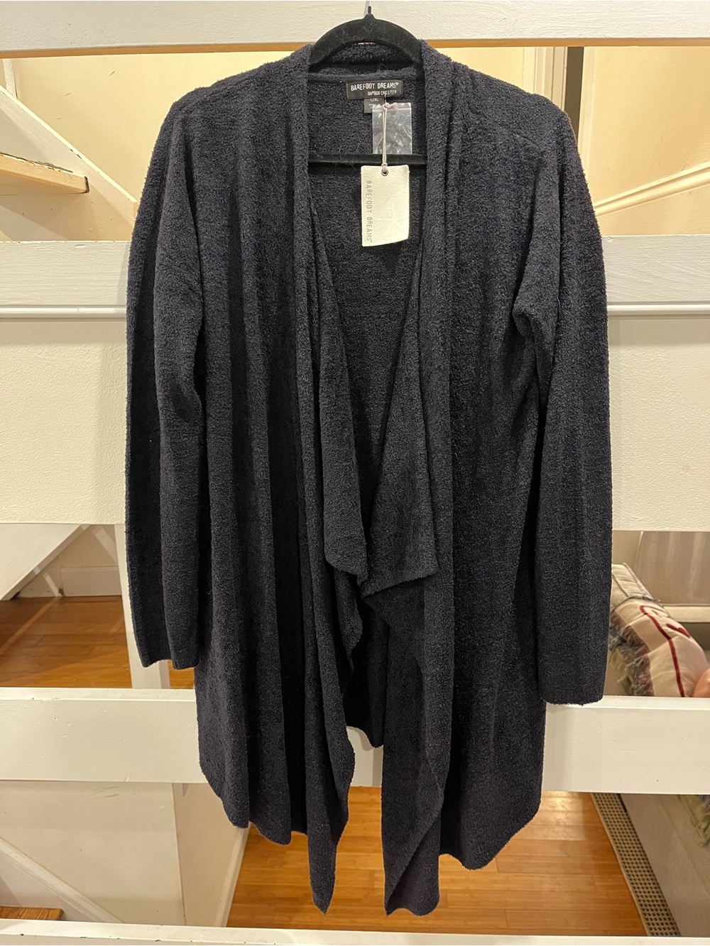 NWT Barefoot Dreams Black Bamboo CozyChic Lite Calypso Wrap - L/XL
